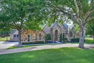 2313 Sandstone Ct, Burleson, TX 76028 - Photo 2