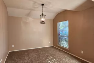 3913 Chimney Rock Dr, Denton, TX 76210 - Photo 8