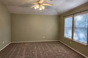 3913 Chimney Rock Dr, Denton, TX 76210 - Photo 8