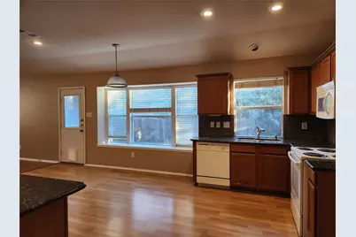 3913 Chimney Rock Drive, Denton, TX 76210 - Photo 6