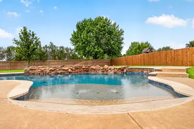 1201 Bluff Springs Drive, Fort Worth, TX 76052 - Photo 32