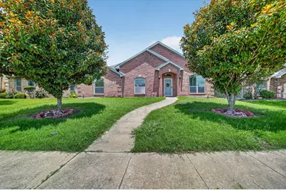 909 Trinity Drive, Lancaster, TX 75146 - Photo 1