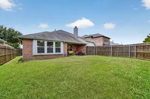909 Trinity Dr, Lancaster, TX 75146 - Photo 28