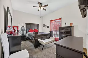 909 Trinity Dr, Lancaster, TX 75146 - Photo 18