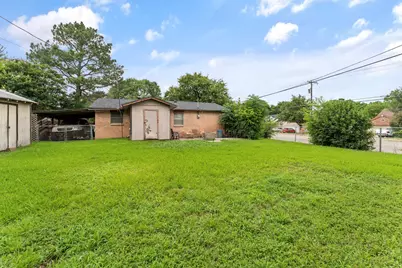 1700 Magnolia Drive, Mesquite, TX 75149 - Photo 16