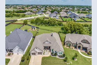 1348 Silent Springs Drive, Fort Worth, TX 76052 - Photo 40