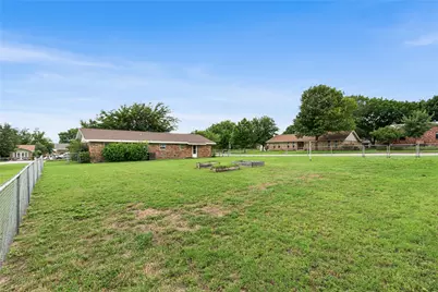 603 E 5th Street, Muenster, TX 76252 - Photo 22
