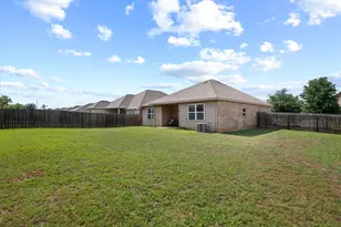 4129 Tower Ln, Crowley, TX 76036 - Photo 2