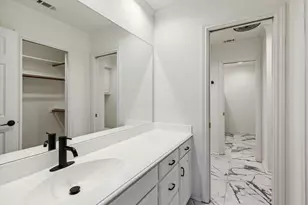 3921 Woodlawn Ln, Plano, TX 75025 - Photo 34