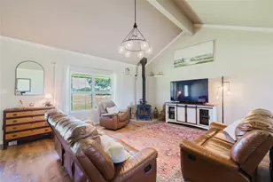 472 Chesnut Ln, Santo, TX 76472 - Photo 6