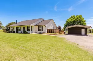 472 Chesnut Ln, Santo, TX 76472 - Photo 4
