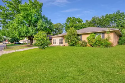 406 N Bonham Drive, Allen, TX 75013 - Photo 4