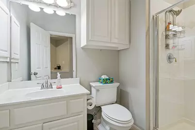 1604 McGreg Lane, Carrollton, TX 75010 - Photo 28