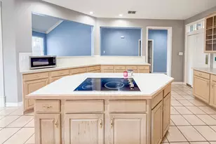 6214 Hidden Springs Ln, Garland, TX 75044 - Photo 12