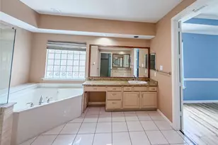 6214 Hidden Springs Ln, Garland, TX 75044 - Photo 36