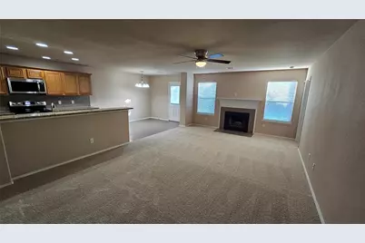 8304 Mossberg Drive, Arlington, TX 76002 - Photo 8