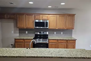 8304 Mossberg Dr, Arlington, TX 76002 - Photo 12