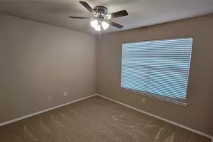 8304 Mossberg Dr, Arlington, TX 76002 - Photo 18