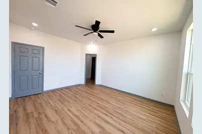 1009 Springview Lane, Mabank, TX 75147 - Photo 10