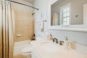 4021 Winsor Dr, Farmers Branch, TX 75244 - Photo 24