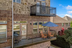 4021 Winsor Dr, Farmers Branch, TX 75244 - Photo 18