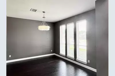 6902 Westover Drive, Rowlett, TX 75089 - Photo 4