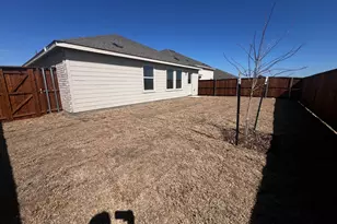 14188 Golden Brg Dr, Pilot Point, TX 76258 - Photo 20