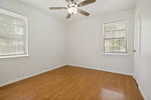 2524 Suffolk Ln, Lancaster, TX 75134 - Photo 20