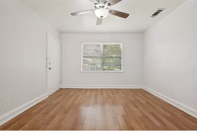 2524 Suffolk Lane, Lancaster, TX 75134 - Photo 6