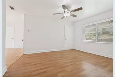 2524 Suffolk Lane, Lancaster, TX 75134 - Photo 4