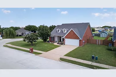 100 Radecke Road, Krum, TX 76249 - Photo 2