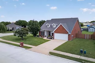 100 Radecke Rd, Krum, TX 76249 - Photo 2