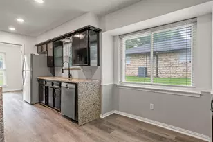 152 Stardust Ln, DeSoto, TX 75115 - Photo 8
