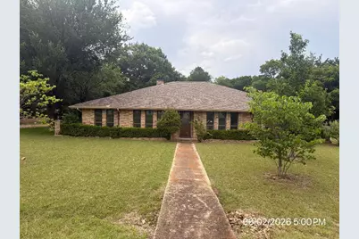 103 Red Bud Court, Oak Leaf, TX 75154 - Photo 1