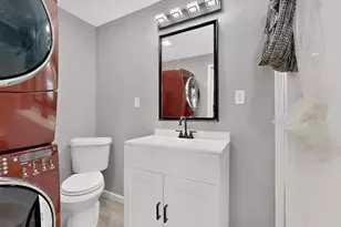 1661 E 2nd St, Cleburne, TX 76031 - Photo 30