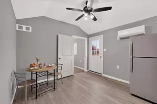 1661 E 2nd St, Cleburne, TX 76031 - Photo 20