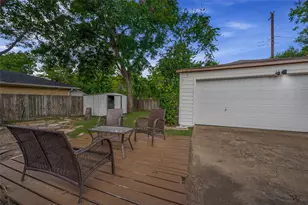 10509 Channel Dr, Dallas, TX 75229 - Photo 22
