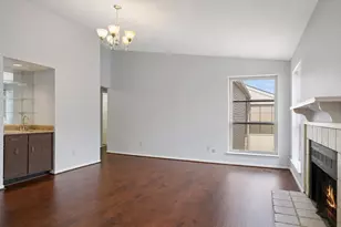 8100 Cambridge St, Houston, TX 77054 - Photo 4