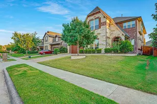 2412 Kemerton, Plano, TX 75025 - Photo 2