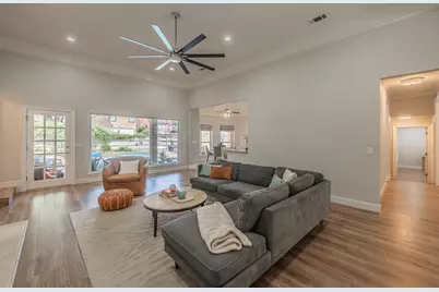 4313 Fannin Drive, Irving, TX 75038 - Photo 6