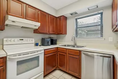 9910 Royal Lane #505, Dallas, TX 75231 - Photo 12