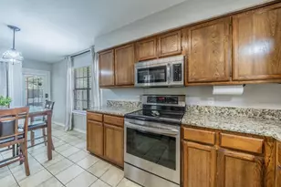 532 Rawls Cir, Irving, TX 75061 - Photo 8