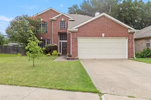 903 Summerbrook Dr, Euless, TX 76040 - Photo 1
