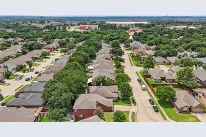 903 Summerbrook Drive, Euless, TX 76040 - Photo 32