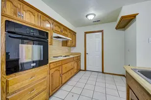 1104 Wimbledon Ln, Plano, TX 75075 - Photo 10