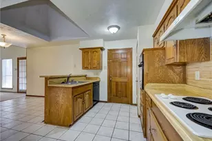 1104 Wimbledon Ln, Plano, TX 75075 - Photo 8