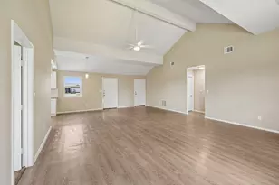 433 Whitney Ct, Rio Vista, TX 76093 - Photo 6