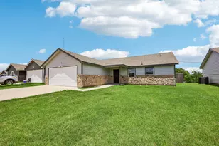 433 Whitney Ct, Rio Vista, TX 76093 - Photo 1
