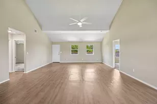 433 Whitney Ct, Rio Vista, TX 76093 - Photo 8