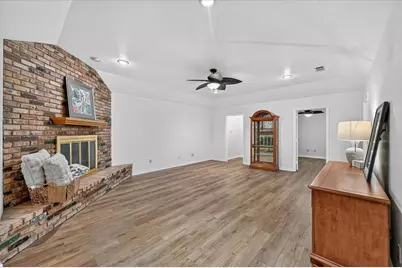 3800 Snow Creek Drive, Fort Worth, TX 76008 - Photo 4